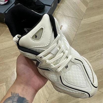 NB 9060 Turtledove Black