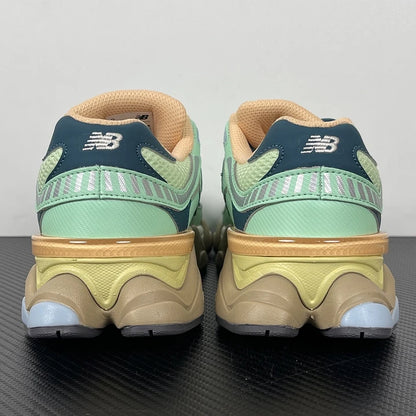 NB 9060 Sweetgrass Deep Ocean