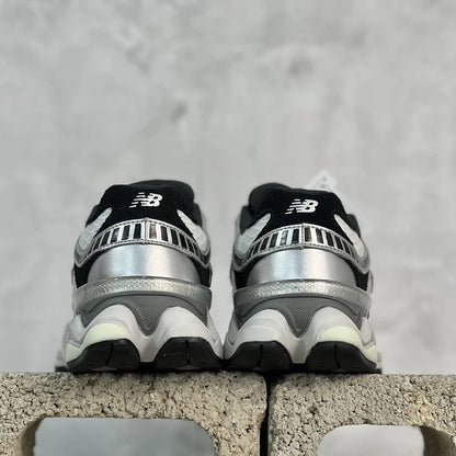 NB 9060 Palace Metallic
