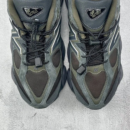 NB 9060 Blacktop Dark Moss