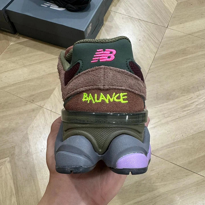 NB 9060 Rick Oak Burgundy