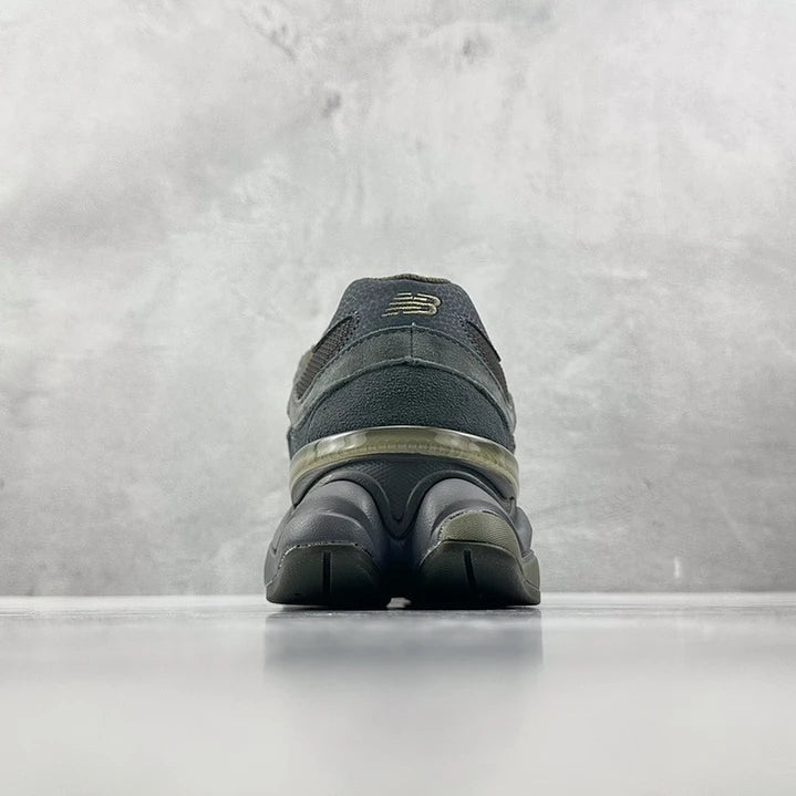 NB 9060 Blacktop Dark Moss