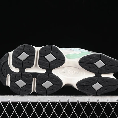 NB 9060 New Spruce