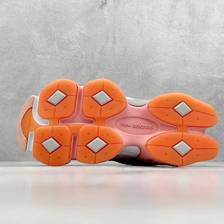 NB 9060 Inside Voices - Penny Cookie Pink