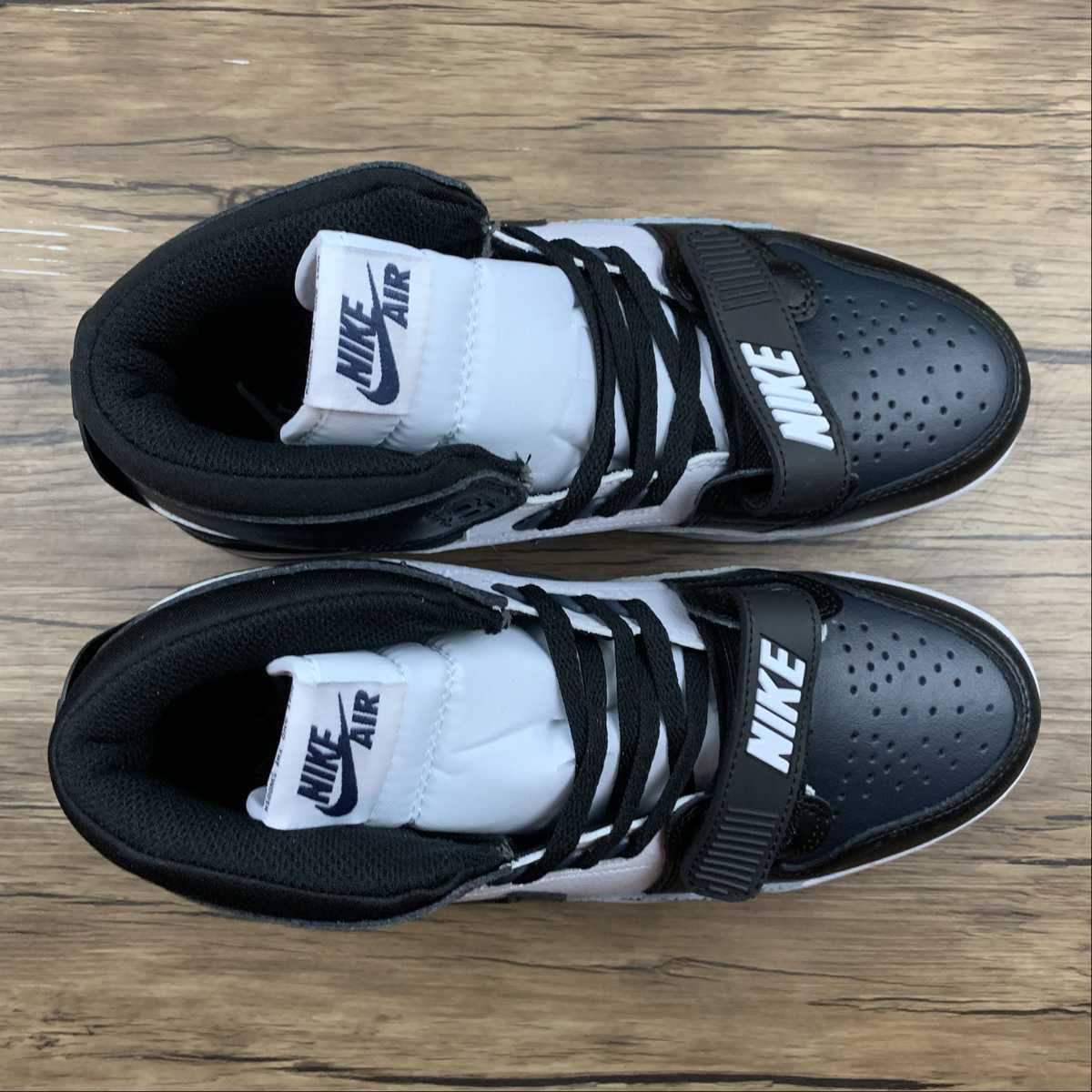Legacy 312 White Midnight Navy