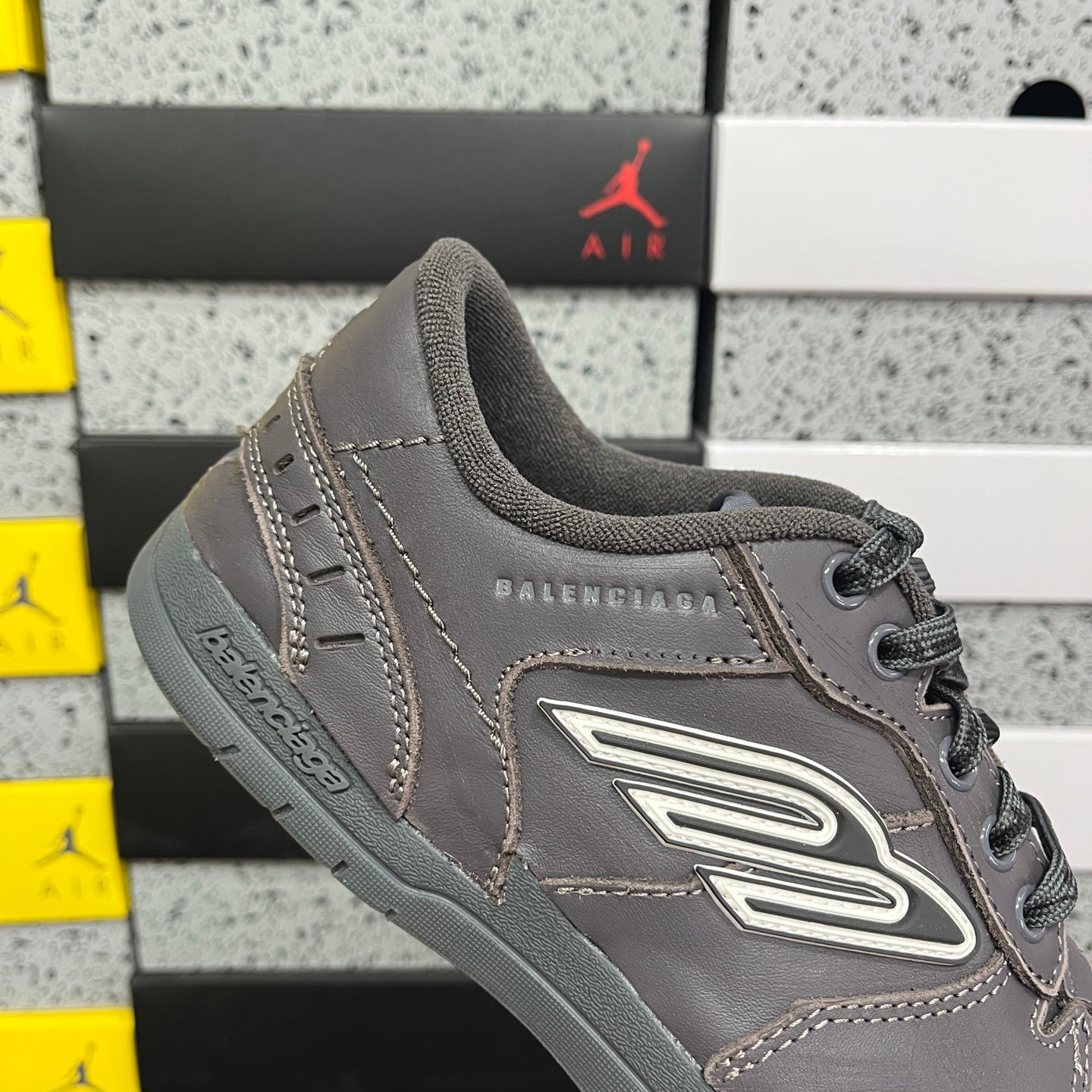 BLG Hamptons Black