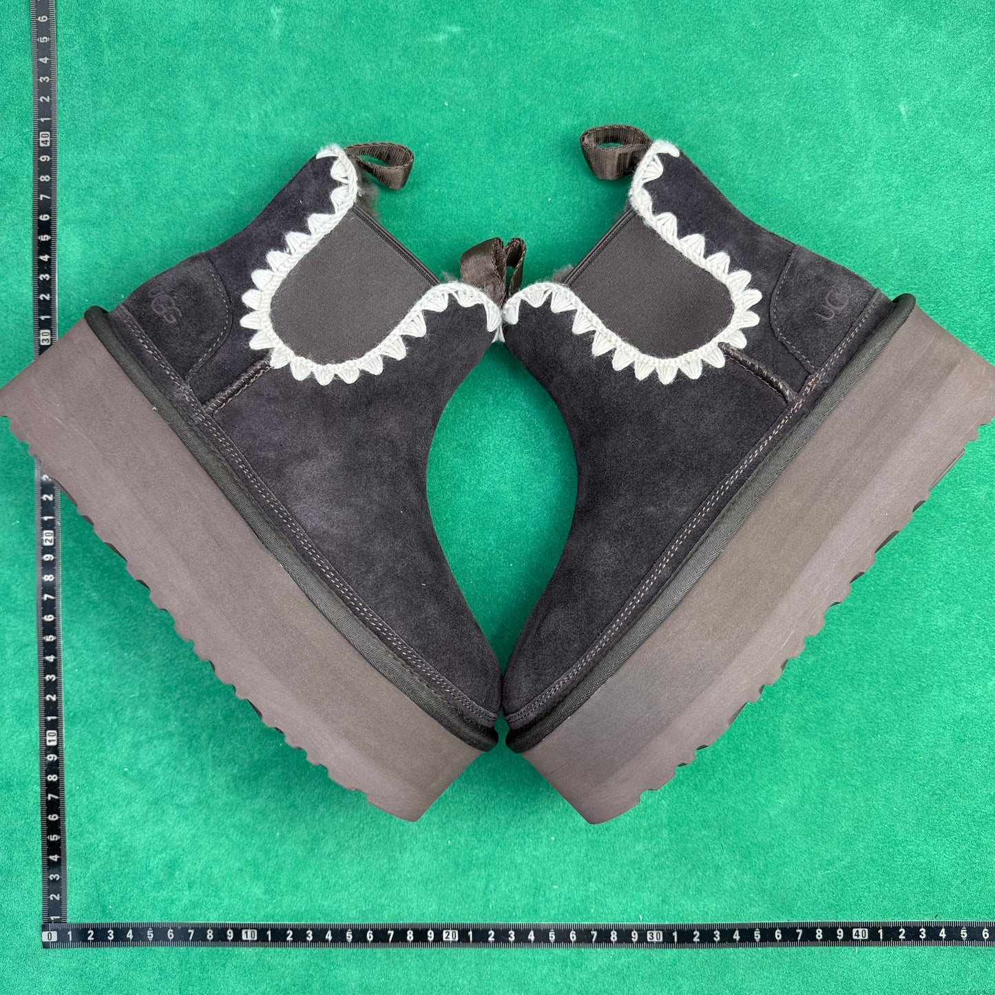 TT UGG