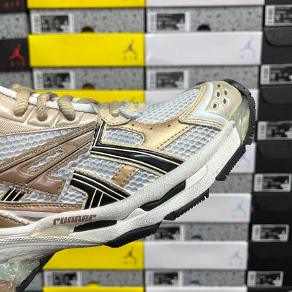 BLG Runner 7.0 Beige/White/Black