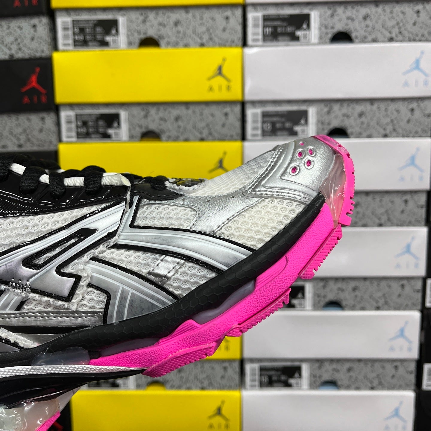 BLG Runner 7.0 Black/Pink/Grey