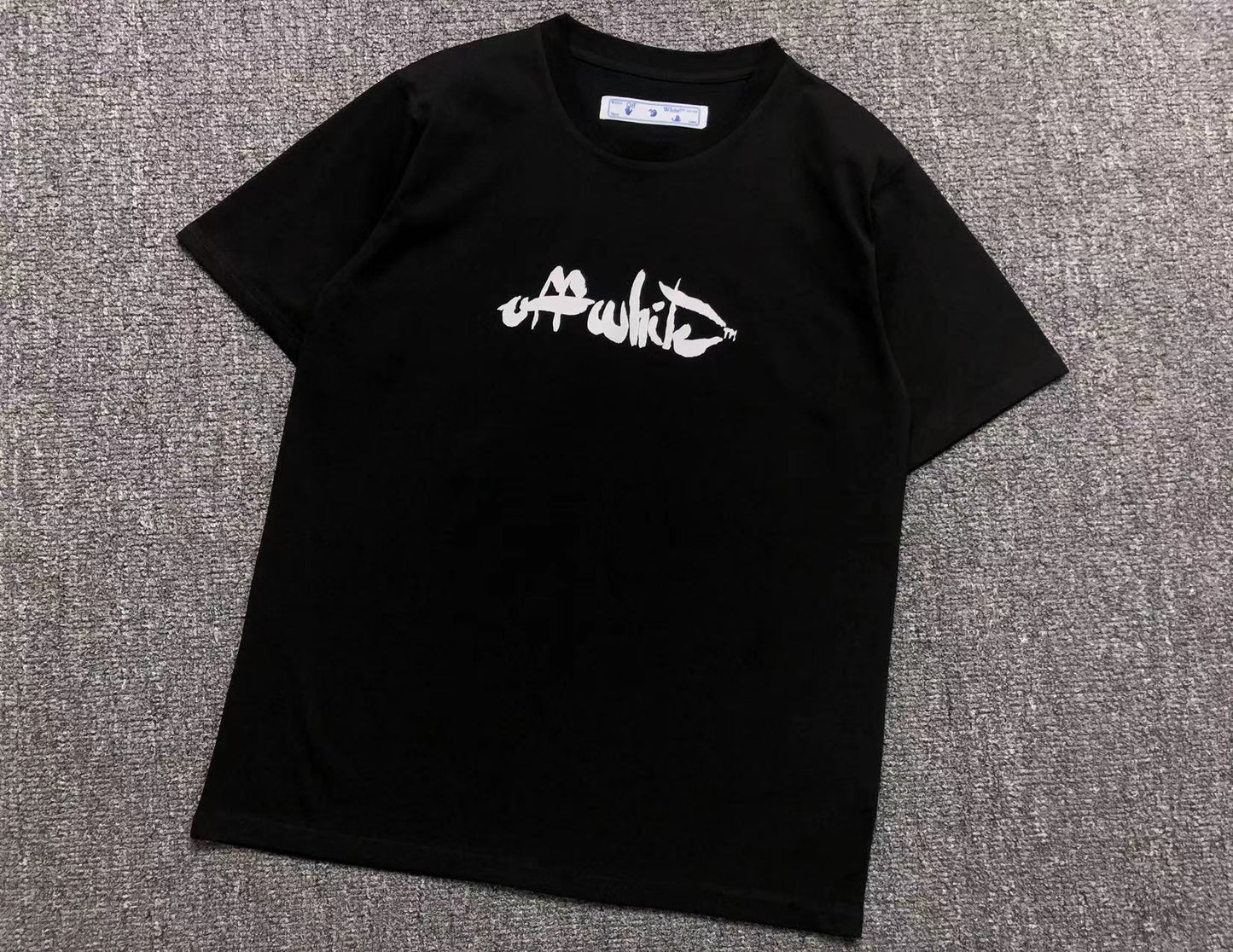 T-shirt Off