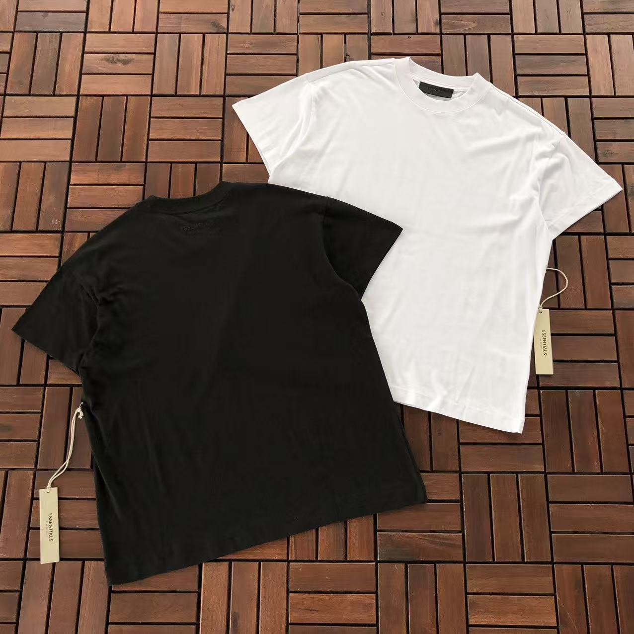 T-Shirts ESSENT
