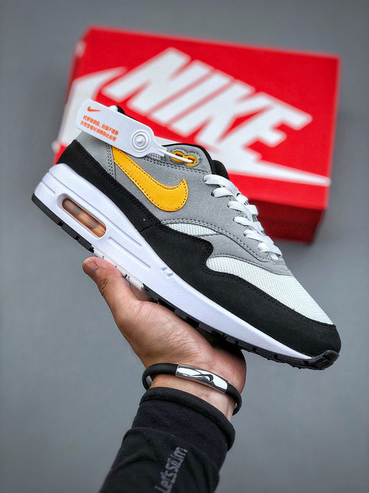 Air Max 1 White University Gold