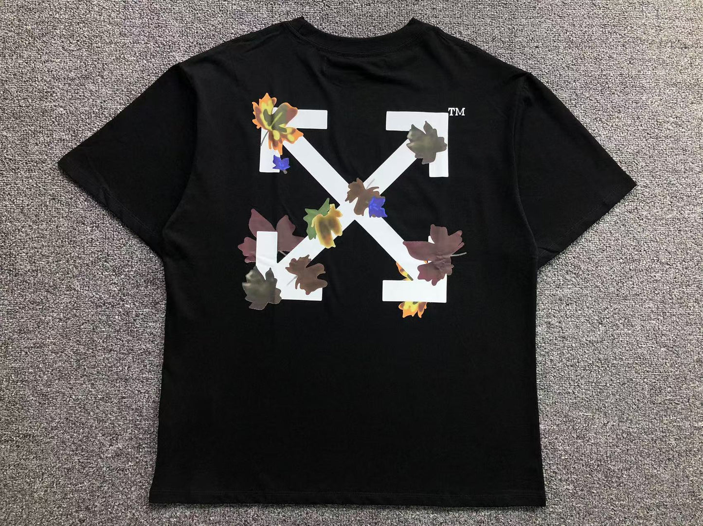 T-shirt Off