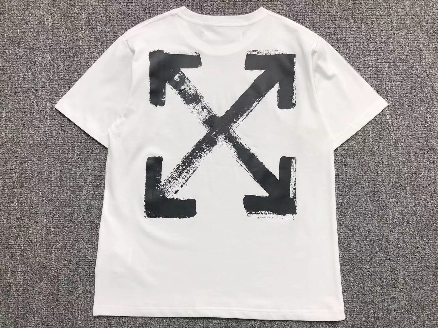 T-shirt Off