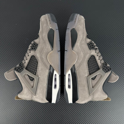 AJ4 Retro Cave Stone