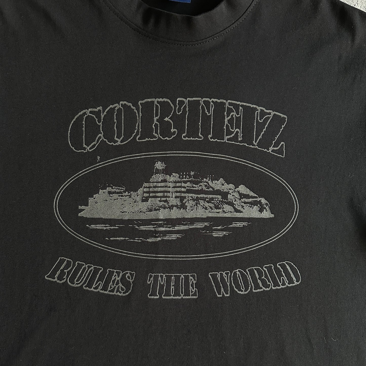 Rules The World T-shirt-Reflective