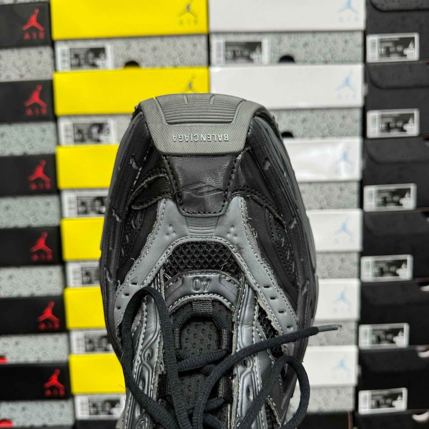 BLG Platform Reduced Black
