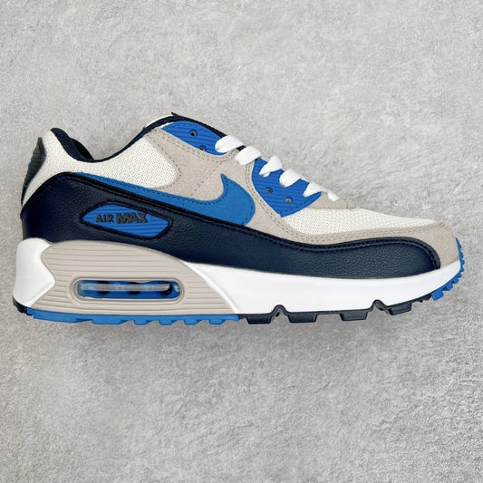 90 University Blue