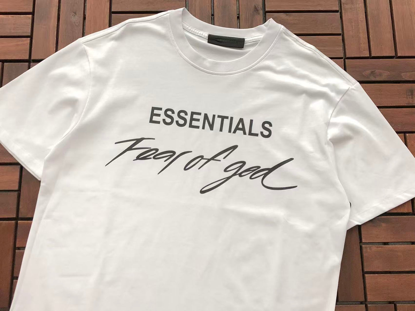 T-Shirts ESSENT