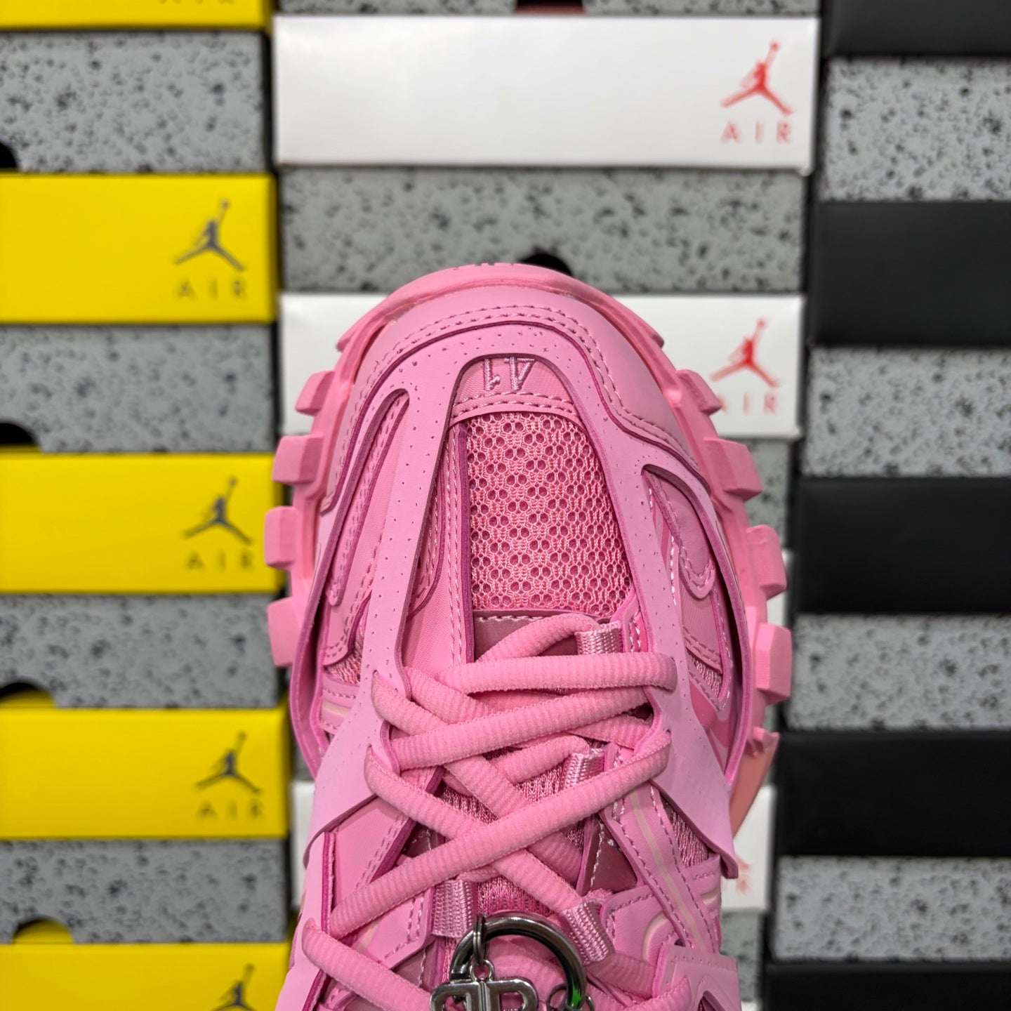 BLG Track Triple Pink