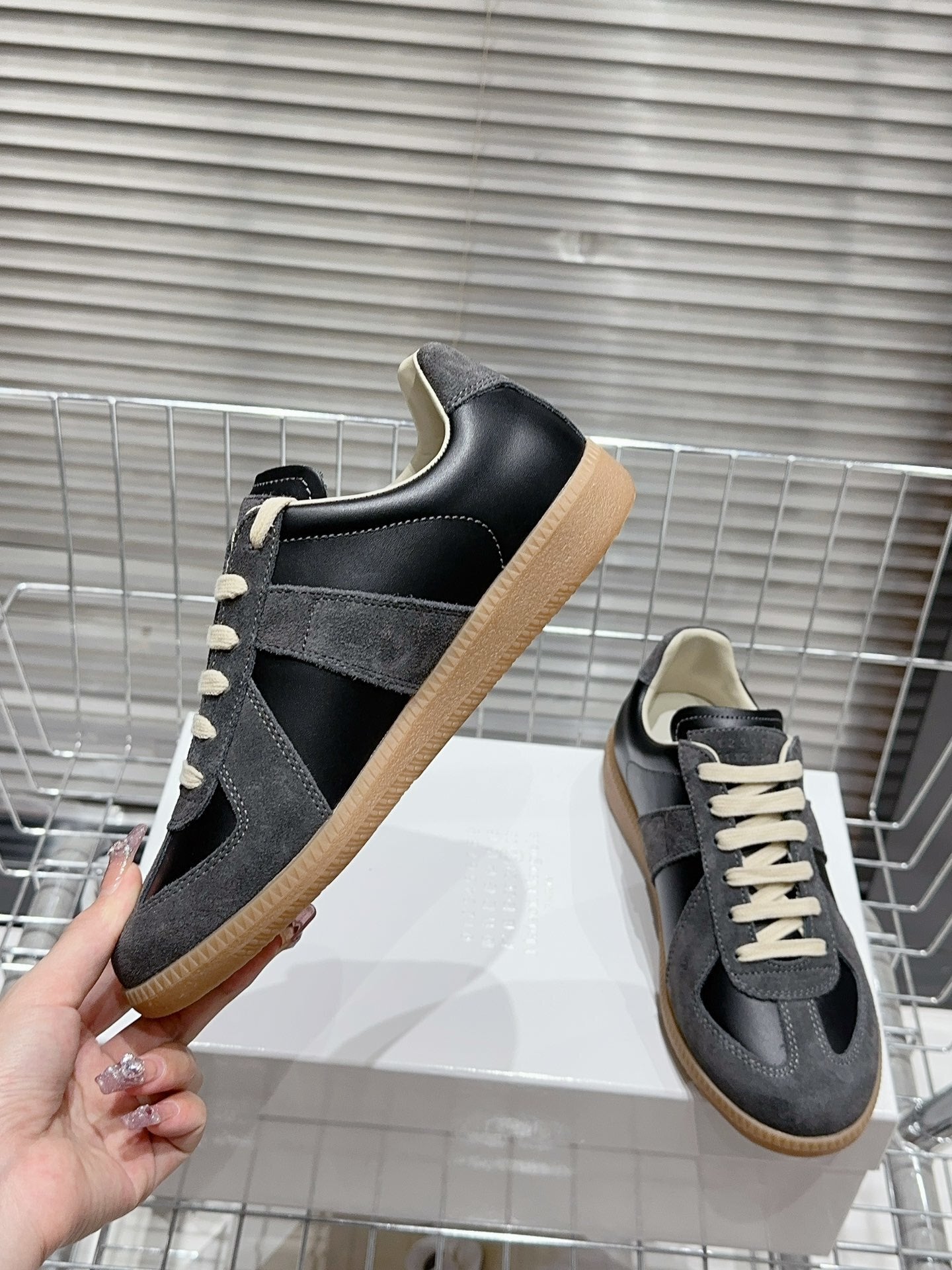 Maison  Nardo Grey Gum Sole