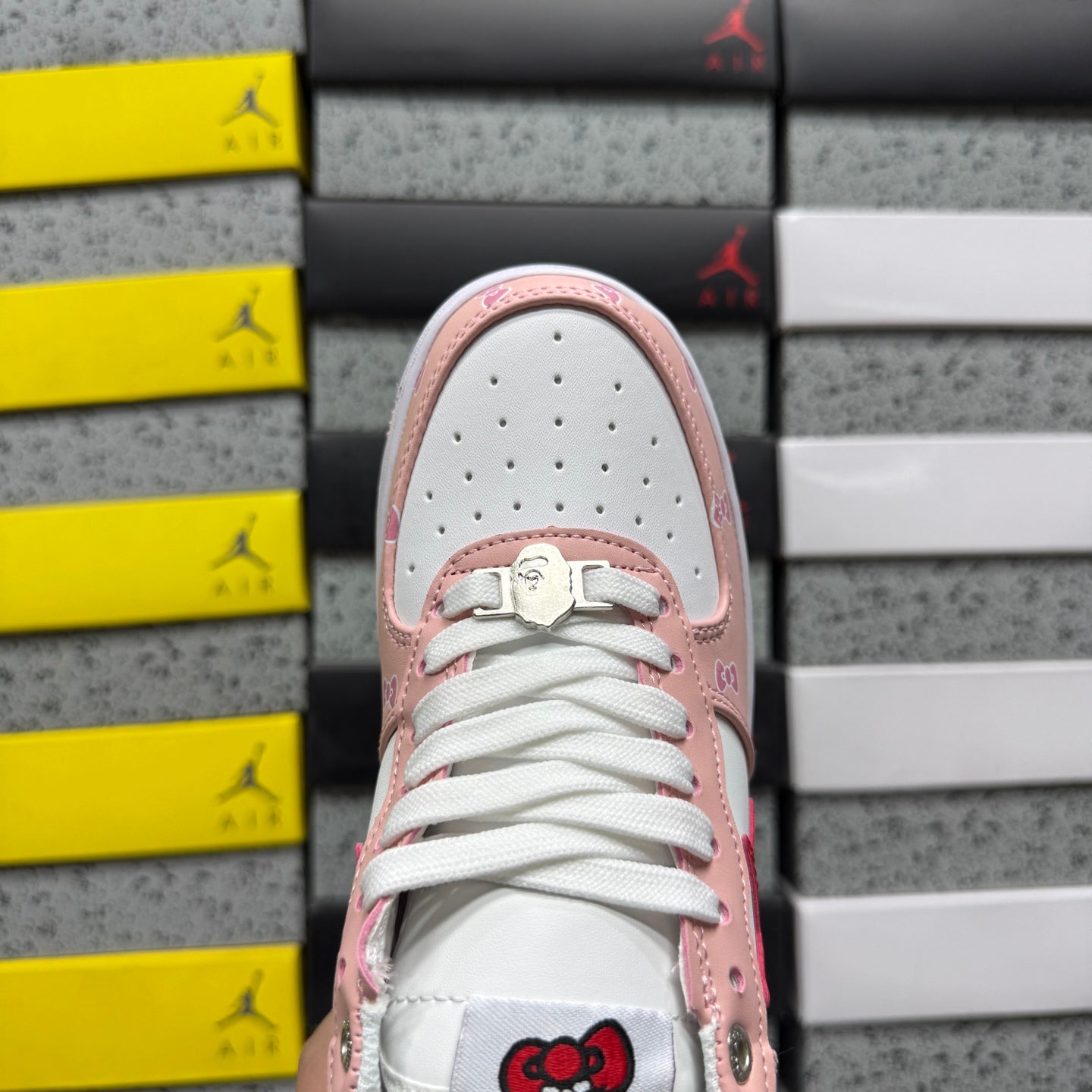 Bape STA Low Hello Kitty