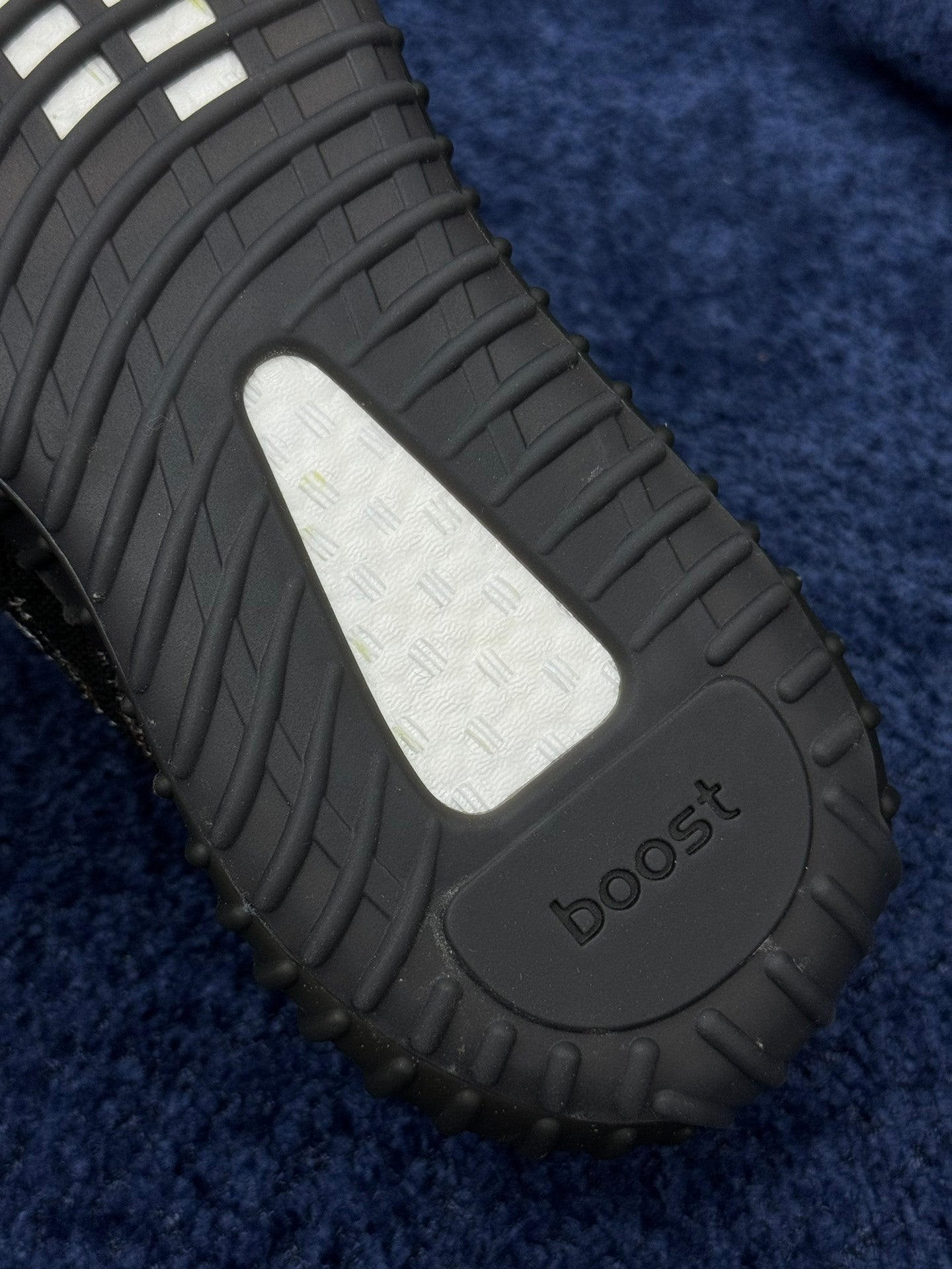 Boost 350 MX Rock