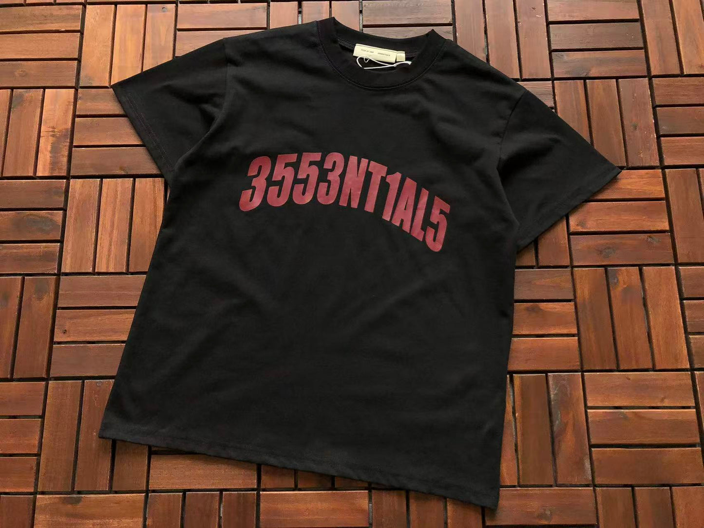 T-Shirts ESSENT