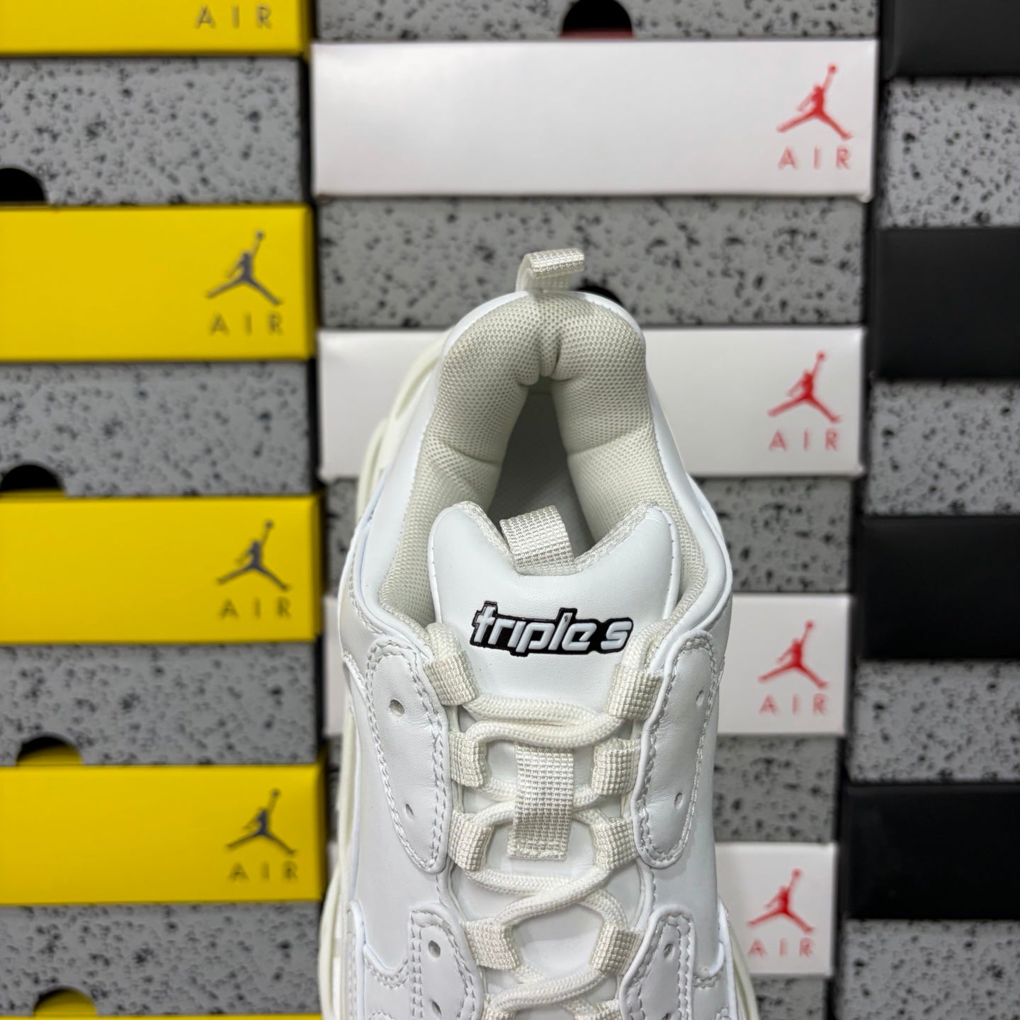 BLG Triple S White