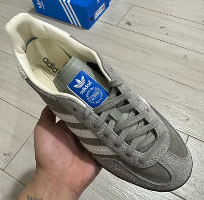 Spezial Grey