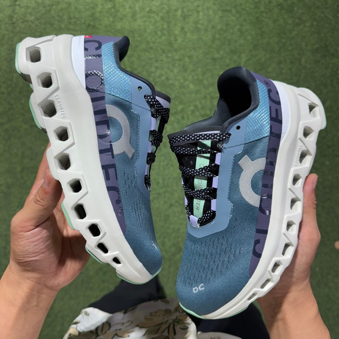 Cloudmonster Dust/Vapor
