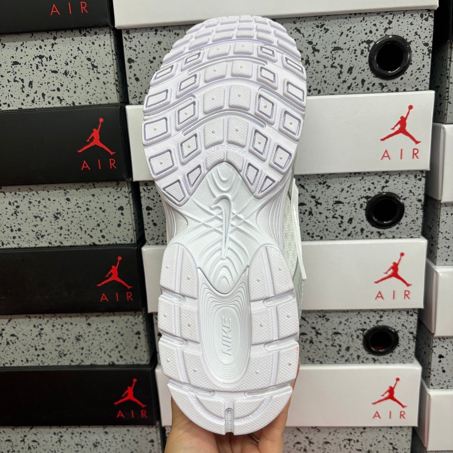 V5 RNR Metallic Silver