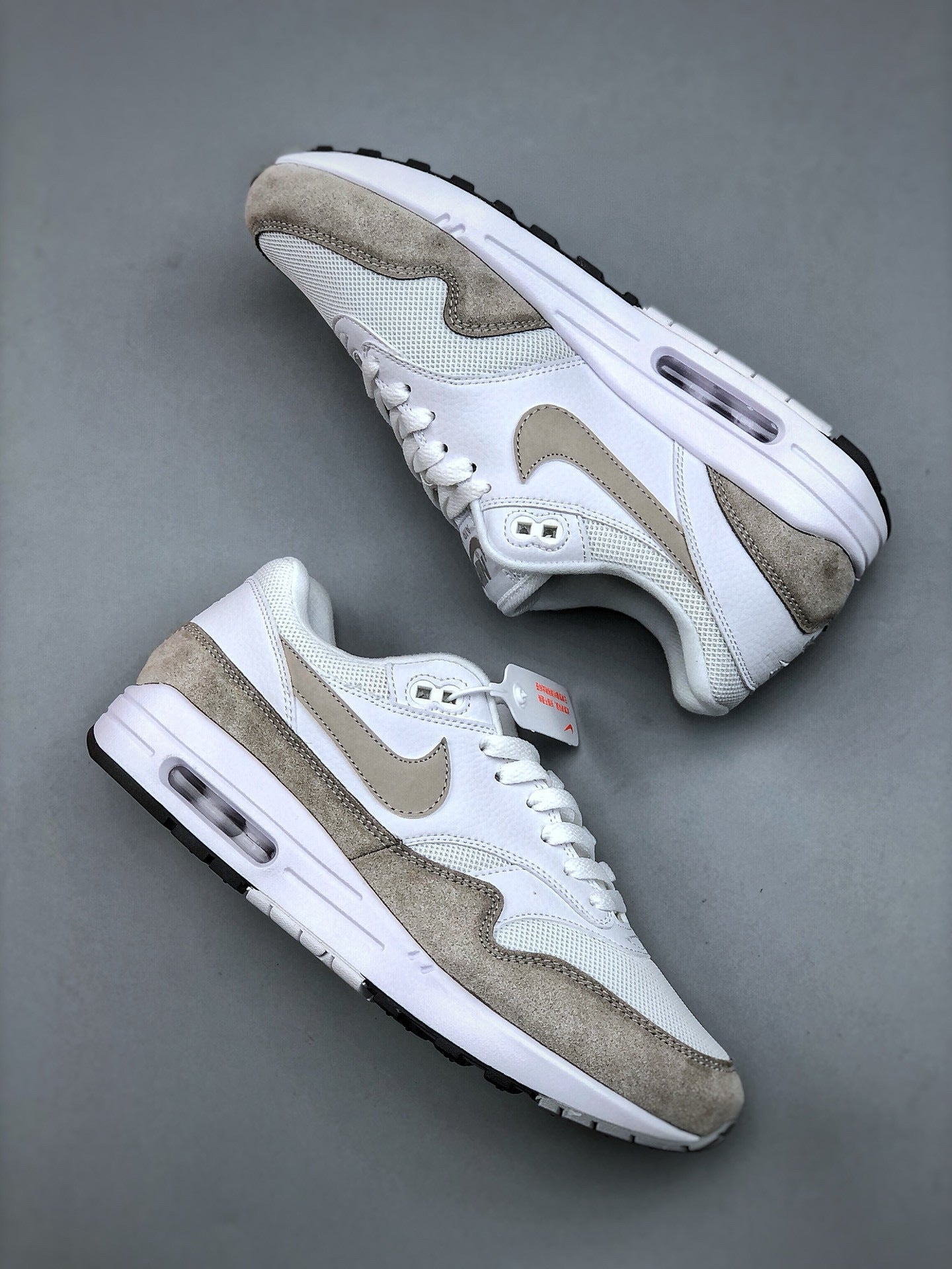 Air Max 1 White/Ligth