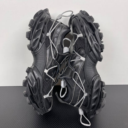 BLG Hike Black