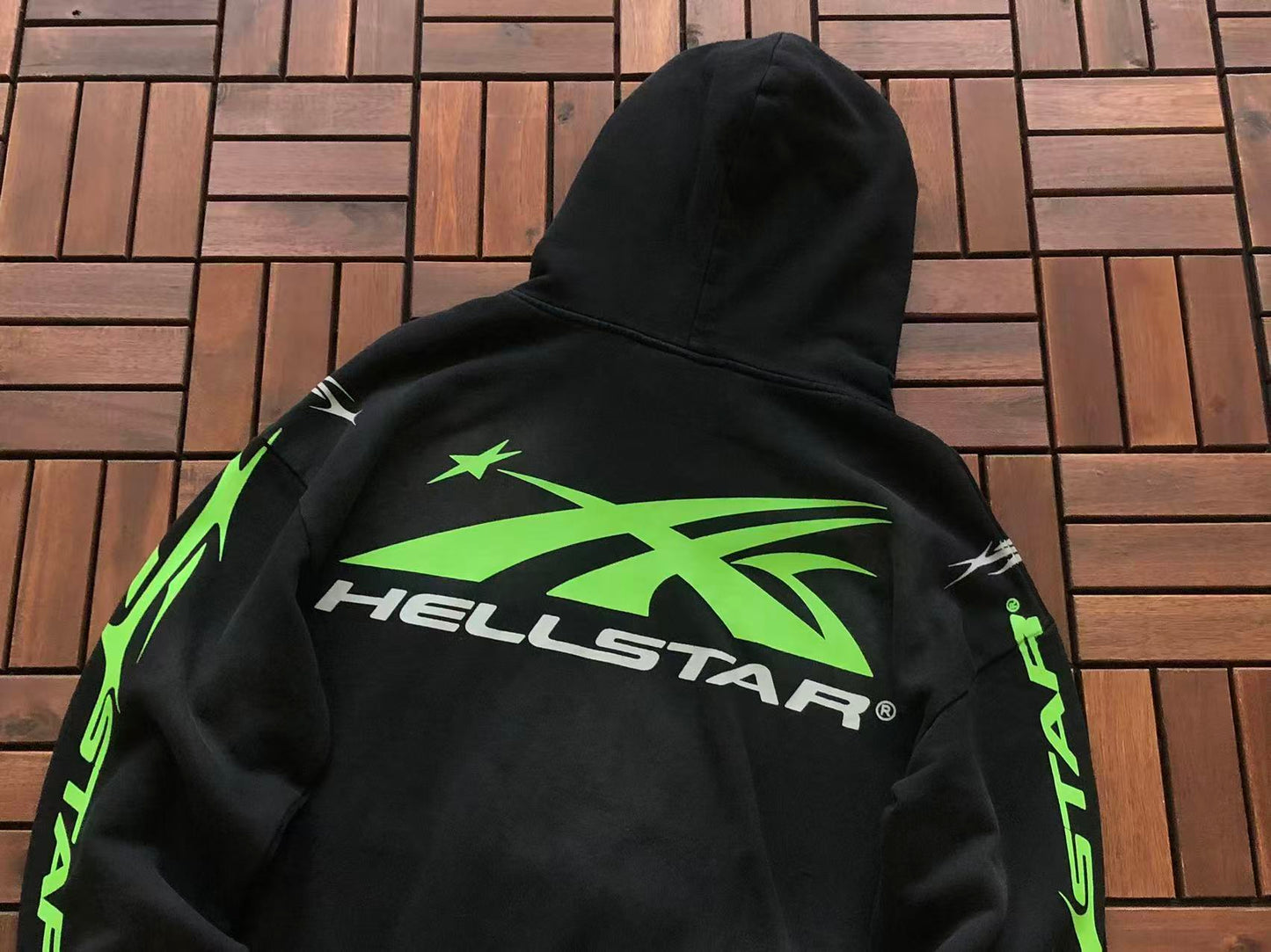 HELL Conjunto