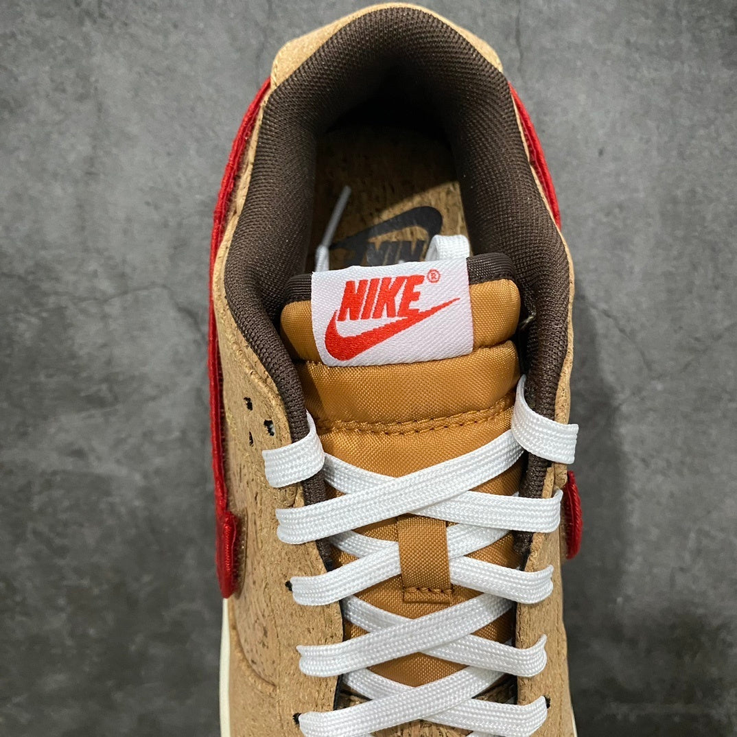 Dunk SB Cork