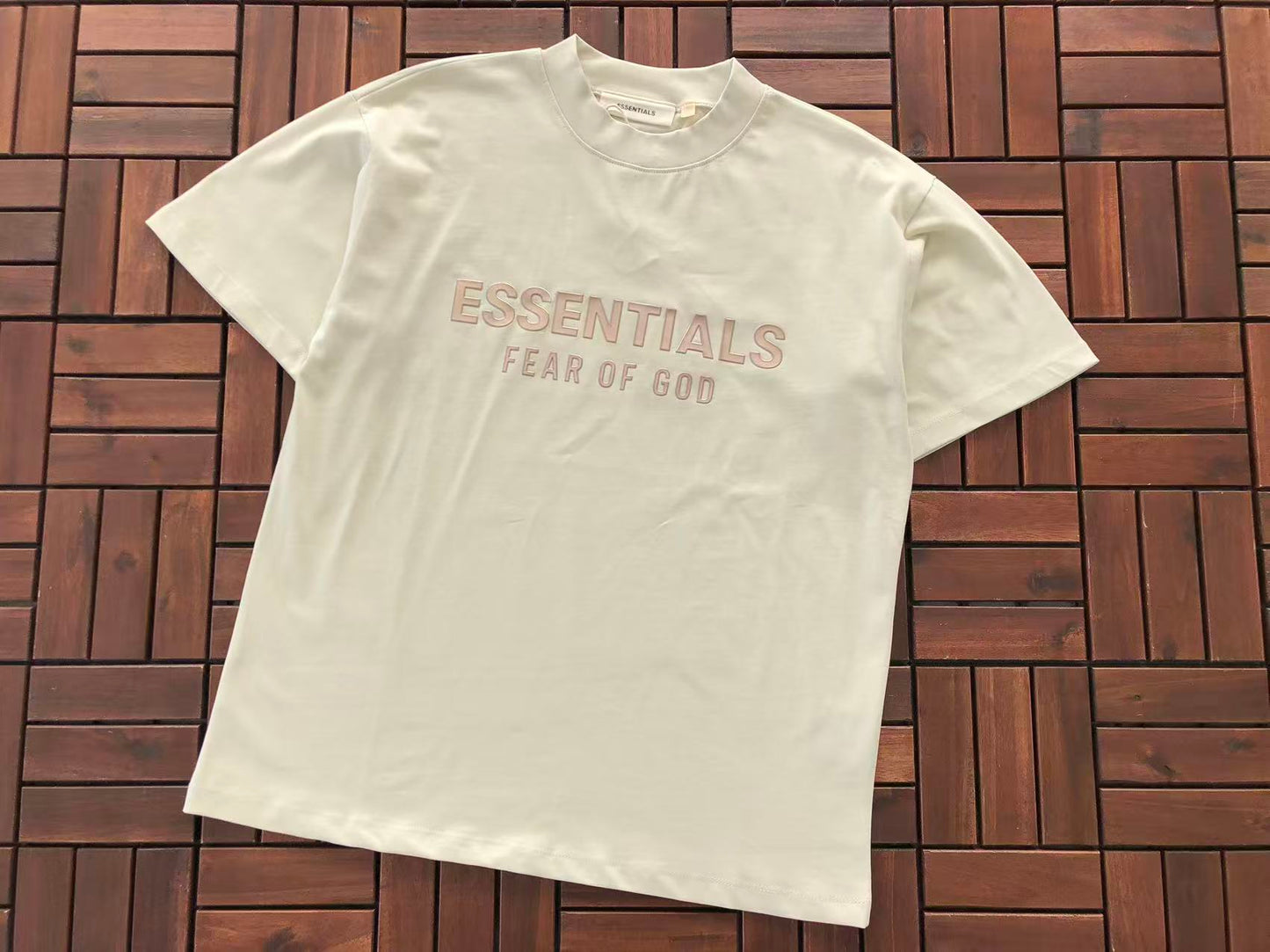 Conjuntos Essentials