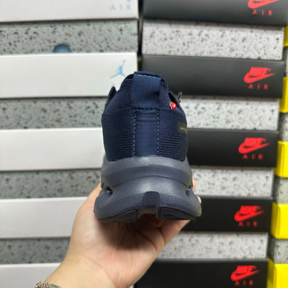 Cloudtilt Loewe Navy Blue