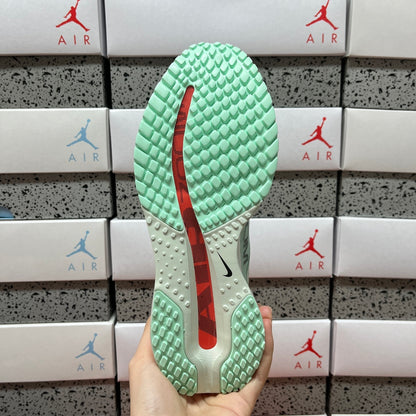 Pegasus Premium Barely Green