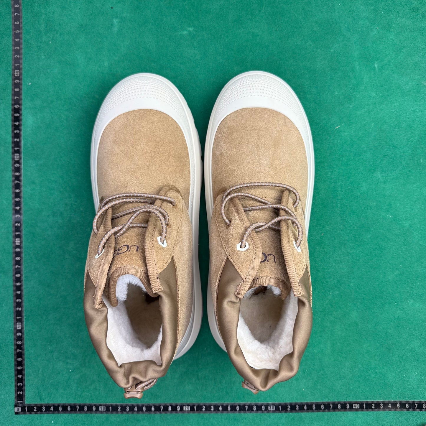 TT UGG WEATHER HYBRID