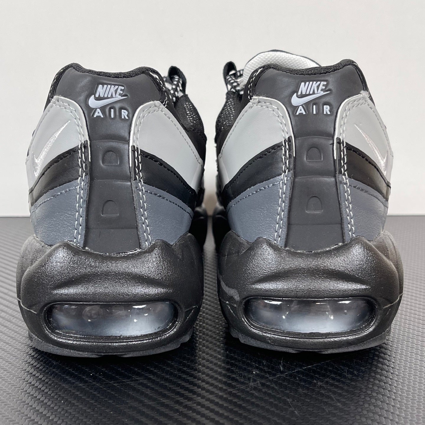 95 Black Smoke Grey