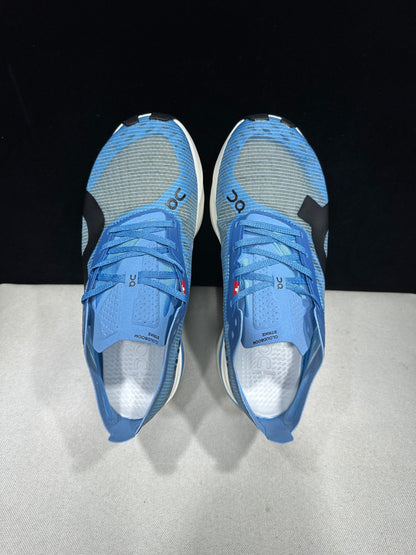 Cloudboom Strike White Blue