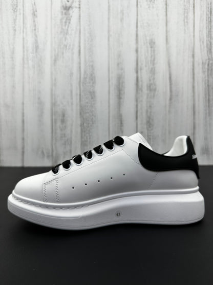 Alexander McQueen Black and White