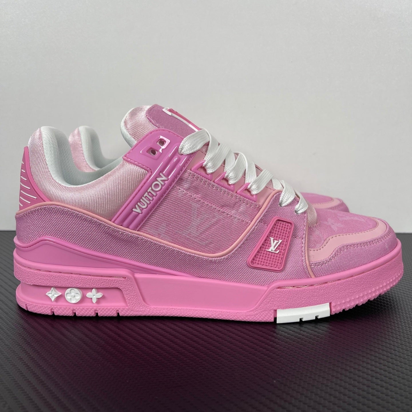 Trainer Pink