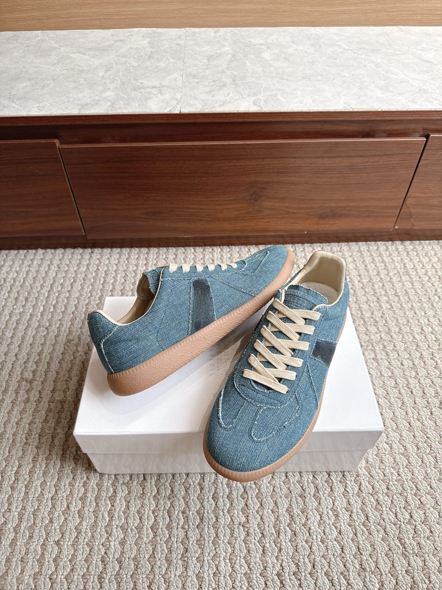 Maison Light Blue Jean