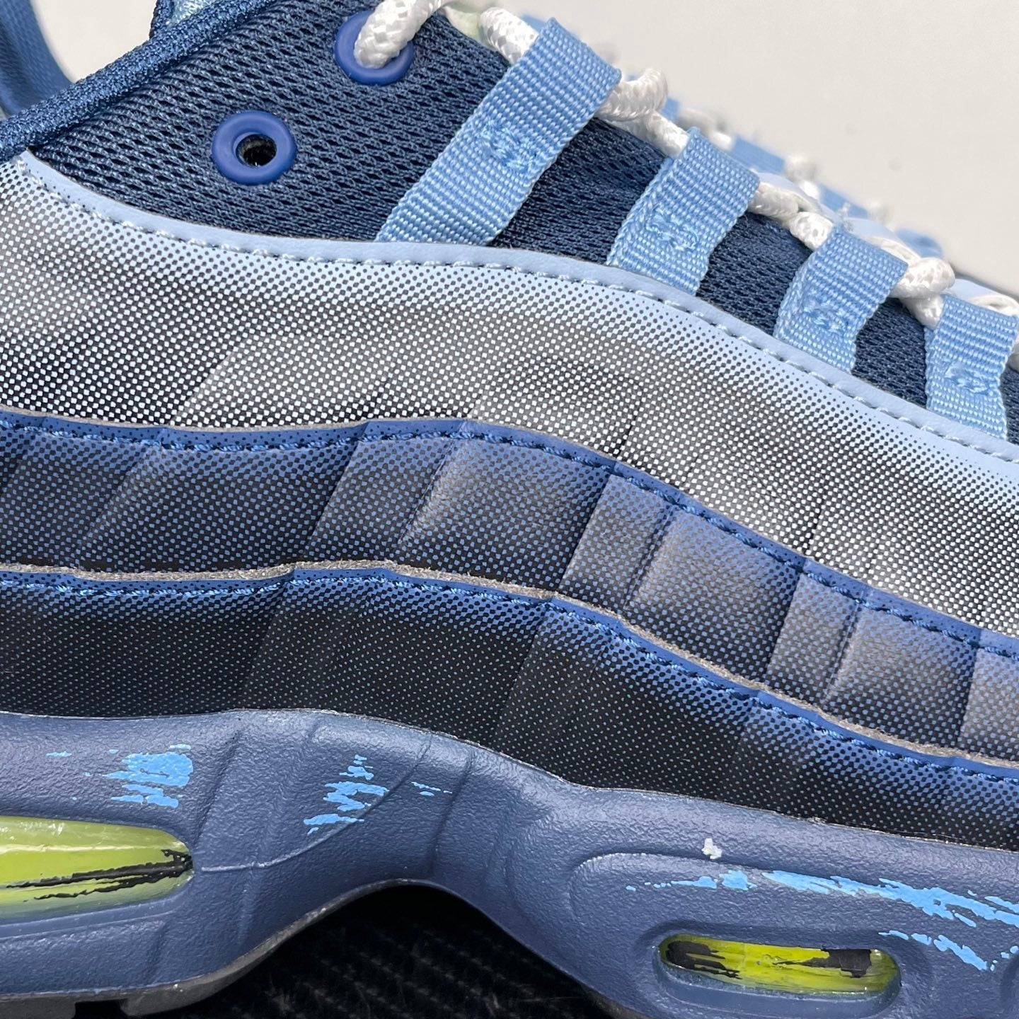 95 Yu-Gi-Oh! x Nike Air Muscle