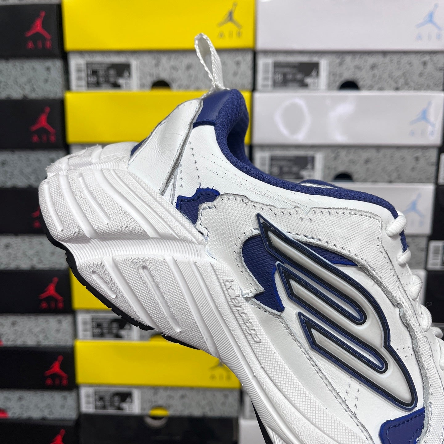 BLG Monday White/Blue