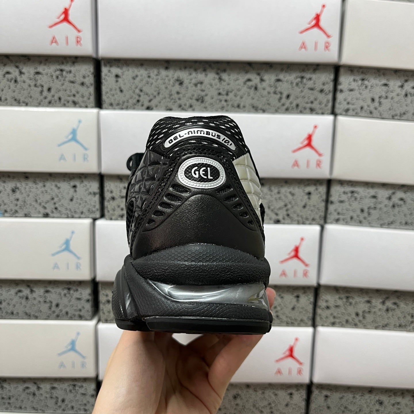 GEL-NIMBUS 10.1 Black/Grey