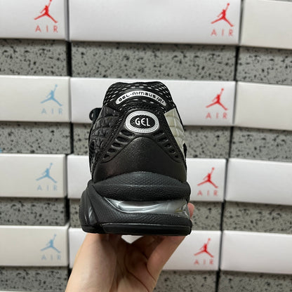 GEL-NIMBUS 10.1 Black/Grey