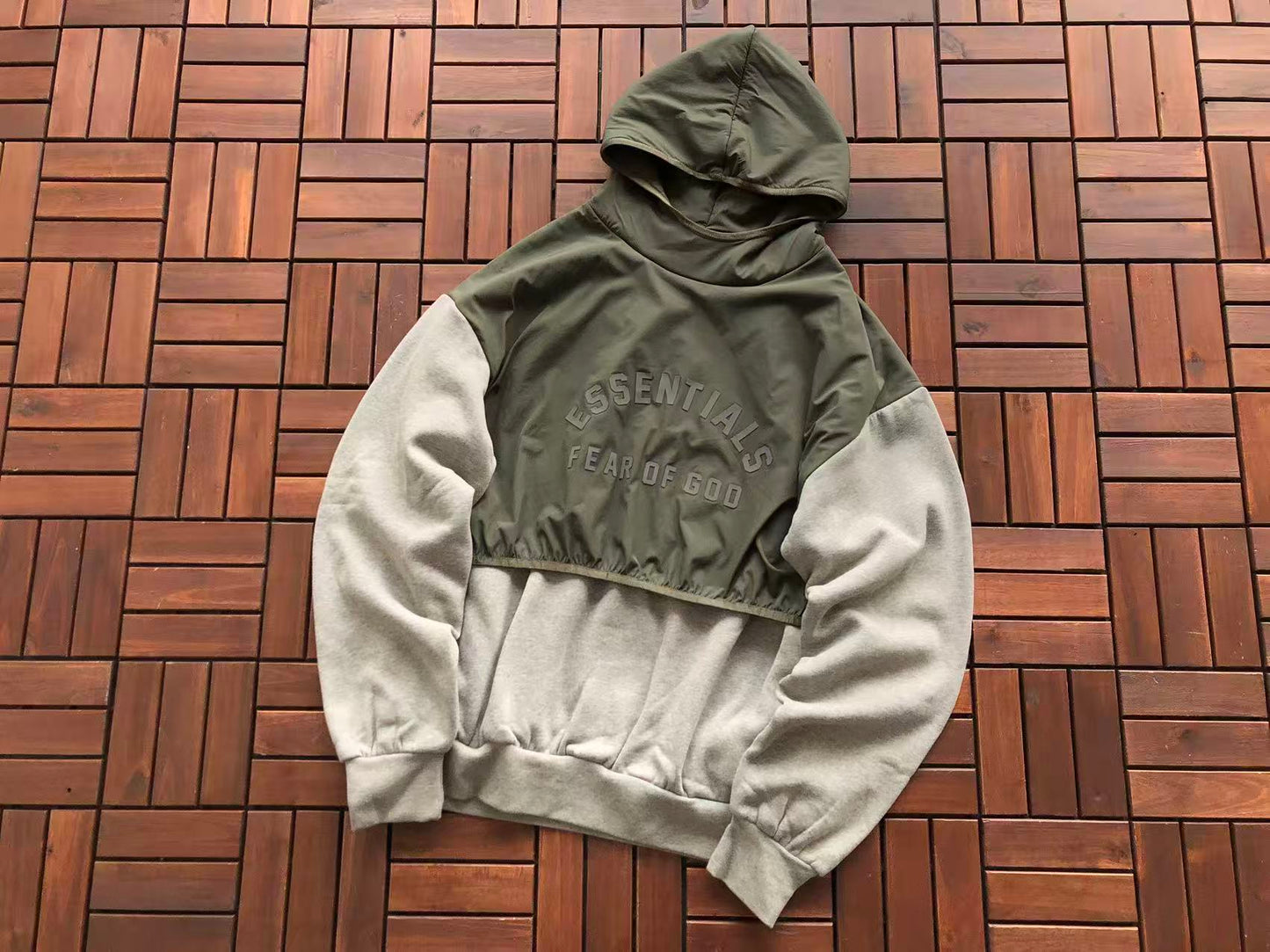 Essentials Hoodies